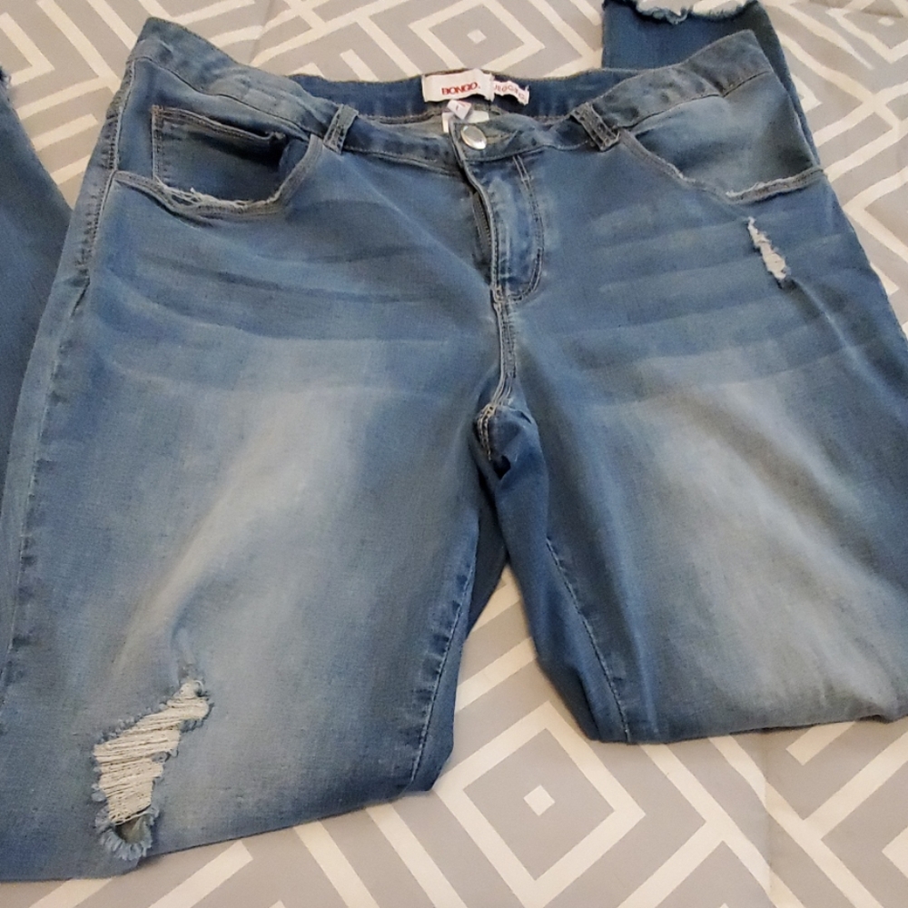 🦚DESTRESSED JEGGINGS